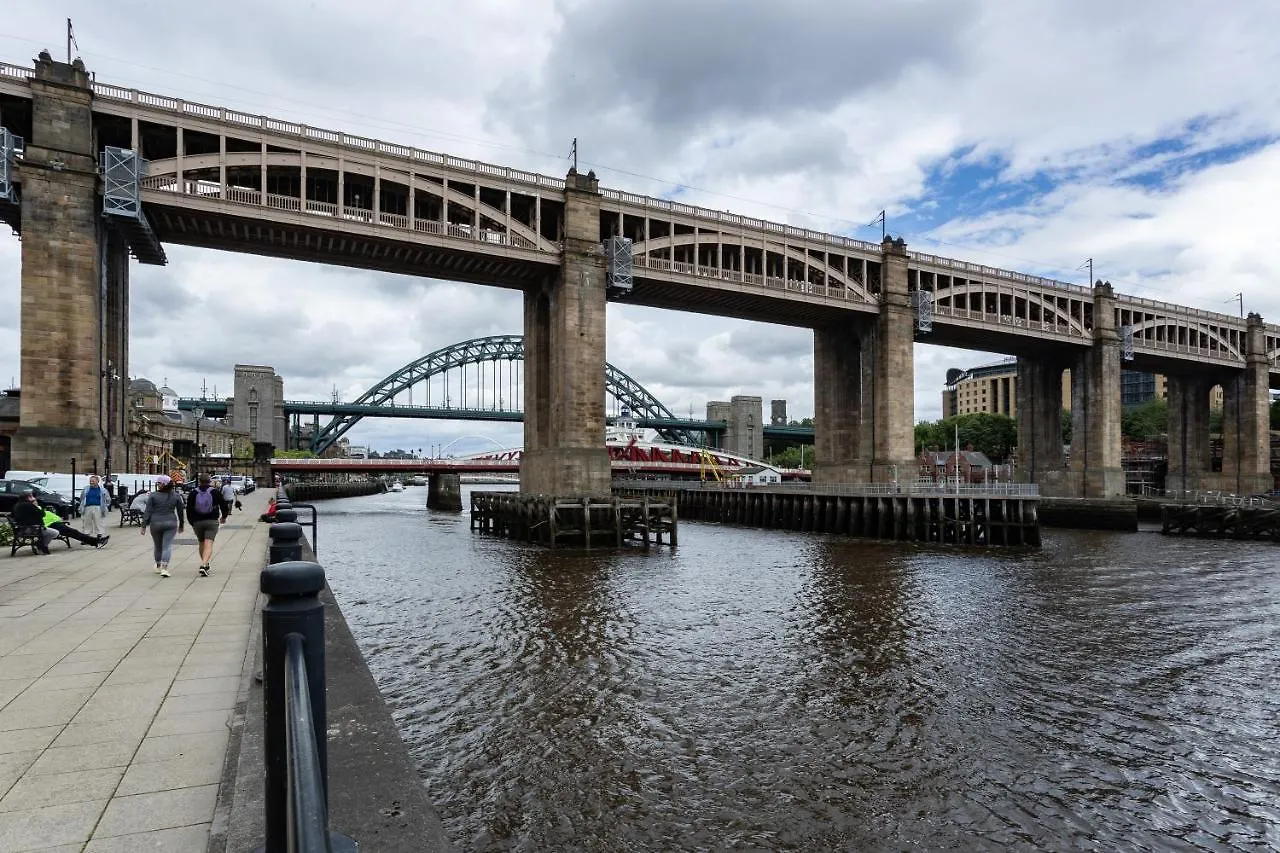 Oakstays The Quay Gem Newcastle upon Tyne
